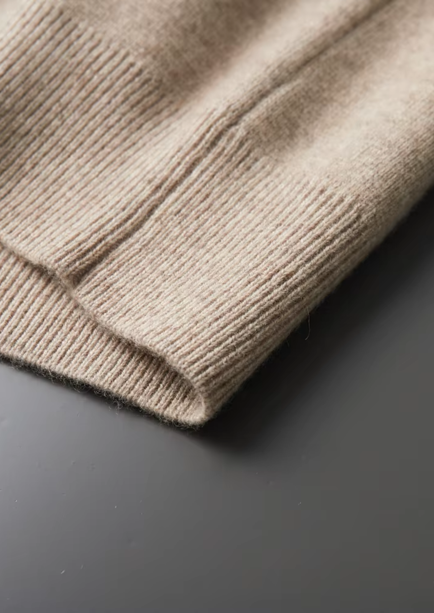 Extrafeine Merino-Wolle Reißverschluss-Polo-Strickjacke